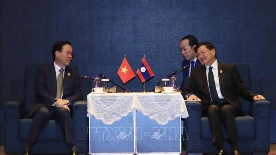 Chủ tịch nước Võ Văn Thưởng gặp Tổng Bí thư, Chủ tịch nước Lào